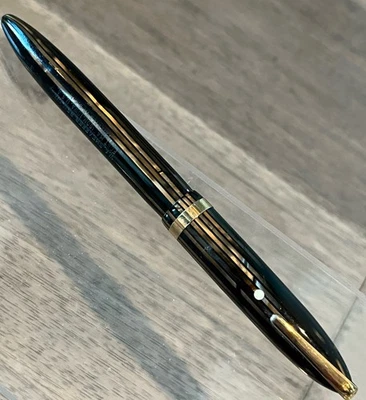 Relleno de palanca de plumín fino con capucha 14K rayas rayas rayas marrón y dorado Sheaffer vintage Foto 1 de 4