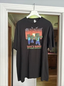 Minecraft Zombies Out Tee XXXL - Picture 1 of 5