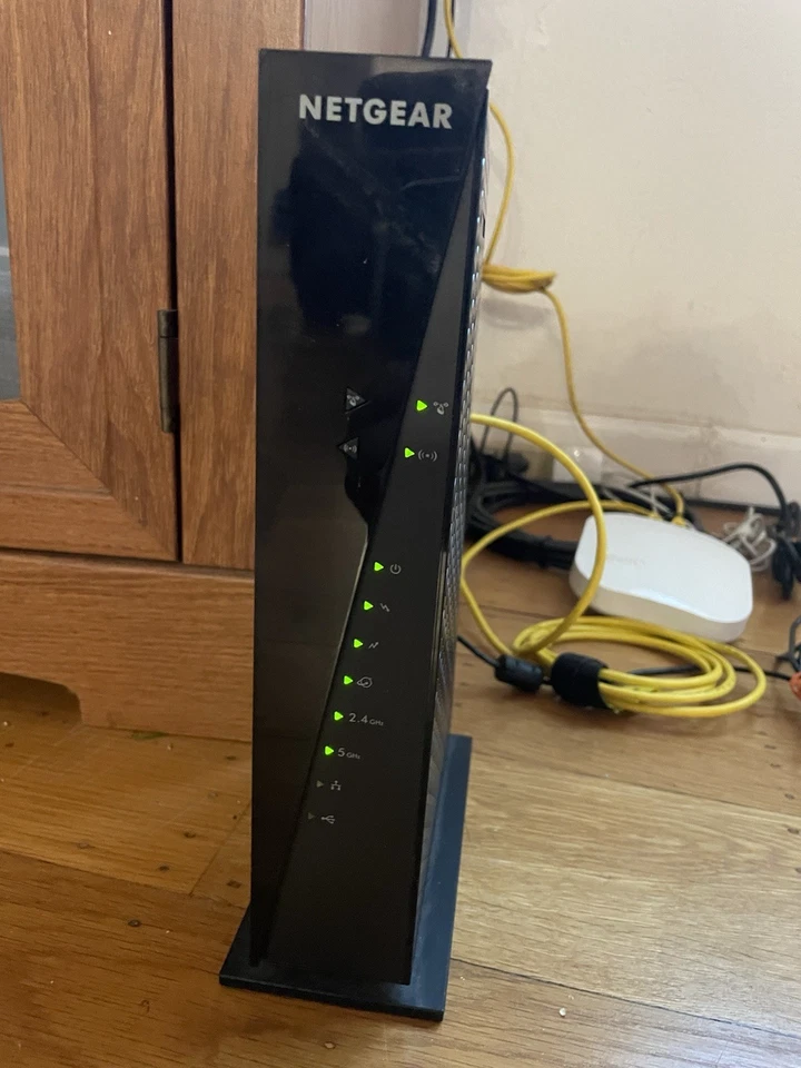 Cable módem router WiFi Xfinity Spectrum COX WOW Netgear C6300 AC1750 DOCSIS 3.0 Foto 1 de 2