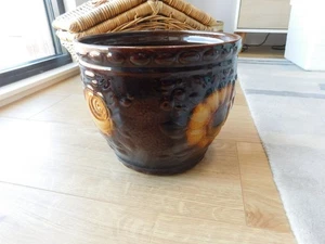 Attractive West German  Fat Lava planter by Schweurich Keramik - Picture 1 of 10