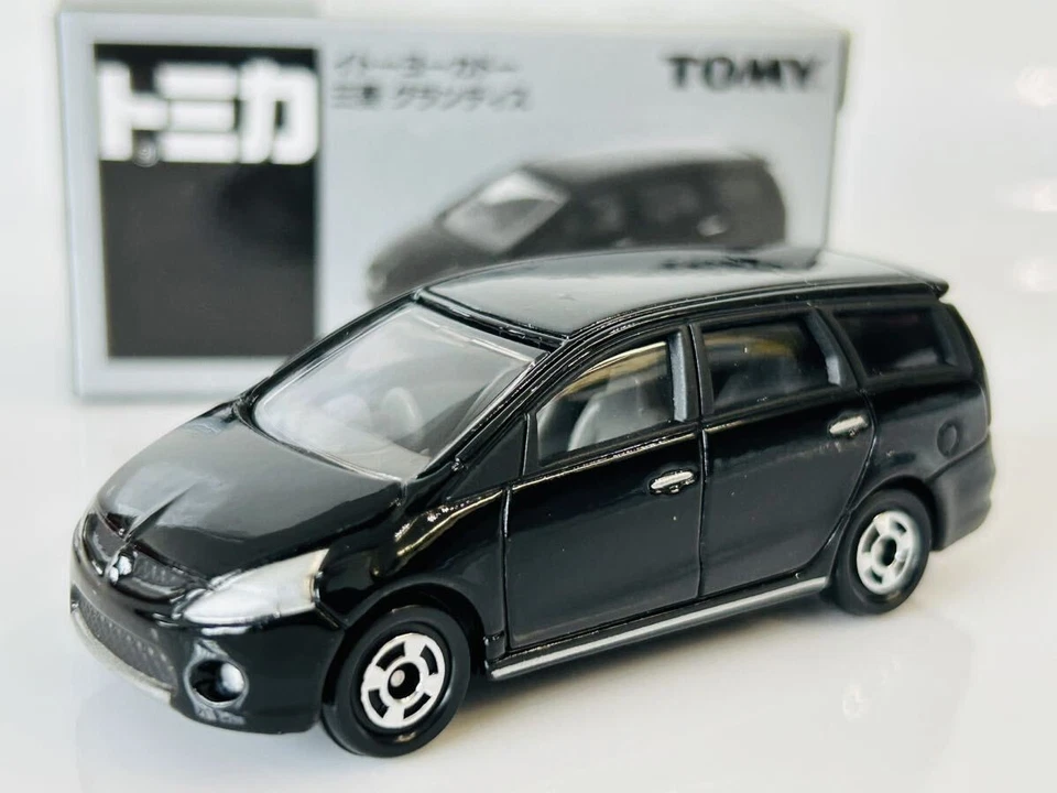 ItoYokado Mitsubishi Grandis Black HK - Image 1 of 4