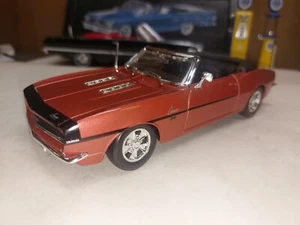 Maisto - 1968 Chevrolet Camaro SS 396 Convertible 1:24 Scale VERY NICE CAR - Picture 1 of 19