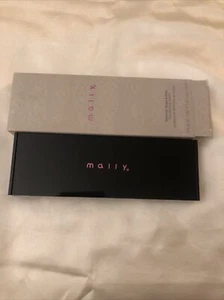Mally Shimmer Shape & Glow Face Defining System Shade Lighter 18g NIB - Picture 1 of 12