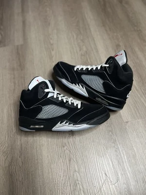 Size 12 - Nike Air Jordan 5 Black Metallic Reimagined 2025 - HF3975-001 - Image 1 of 4