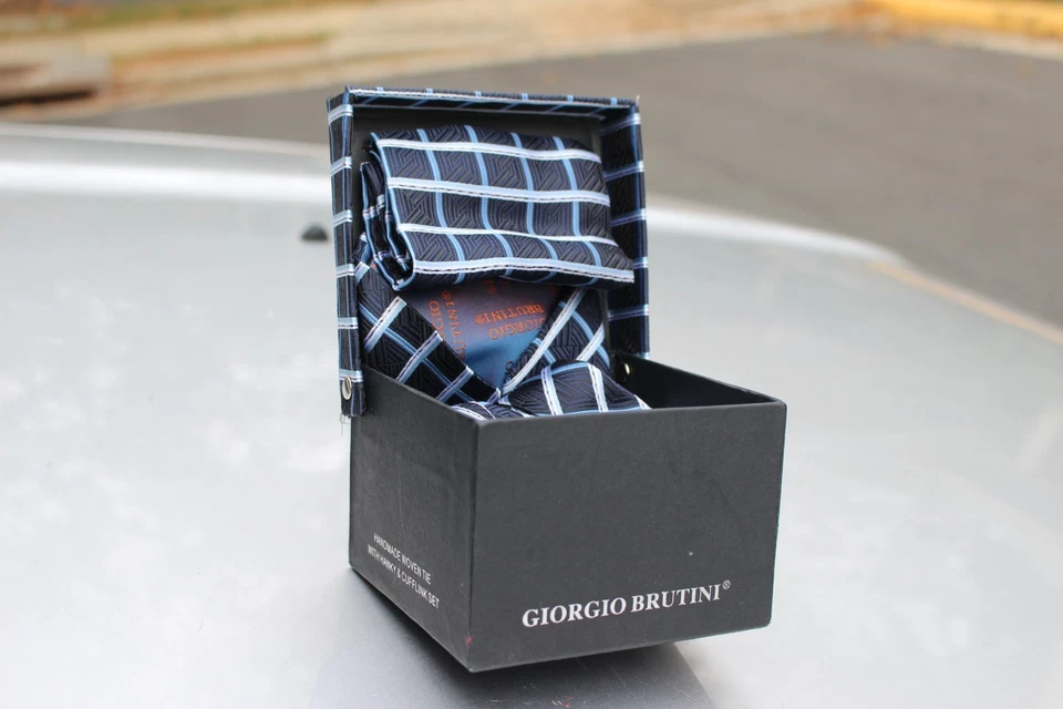 Corbata Giorgio Brutini Callezione Para Hombre Clásica Poliéster Azul Diseñador Geoémico Foto 1 de 4