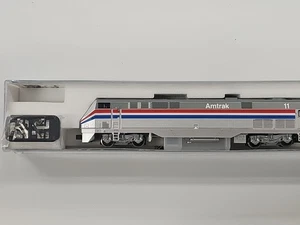 Kato 176-6001 N Scale GE P42 Geneeis  Diesel Locomotive Amtrak #11 DC - Picture 1 of 5