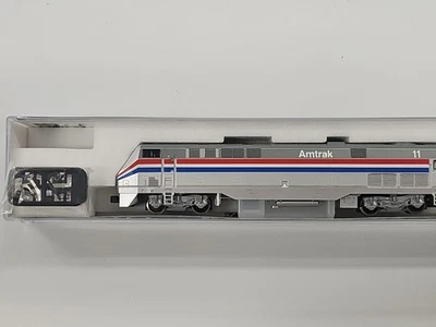 Kato 176-6001 N Scale GE P42 Geneeis  Diesel Locomotive Amtrak #11 DC - Image 1 of 4