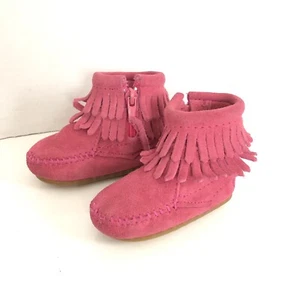 Minnetonka High Top Moccasins Girls Size 2 Pink Leather Fringe Shoes Boots 1295 - Picture 1 of 4