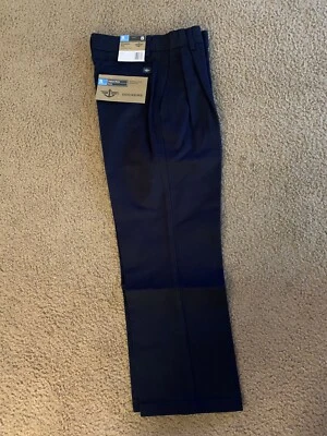 Pantalones Dockers de corte clásico para niños Foto 1 de 2