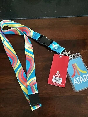 Porta insignia de identificación con cordón con logotipo de Atari rojo azul naranja amarillo ¡NUEVO! Foto 1 de 4