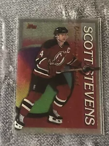 1994-95 Topps Finest Division's Finest Scott Stevens #7 HOF - Picture 1 of 3