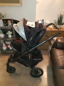 Uppababy Vista Pram system - Picture 1 of 6