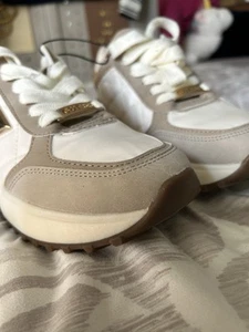 Guess Sneakers  - Picture 1 of 6