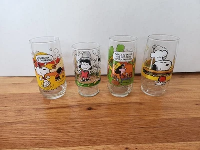  Peanuts Glassware Set United Features Syndicate Inc. Set of 4 - Image 1 of 4