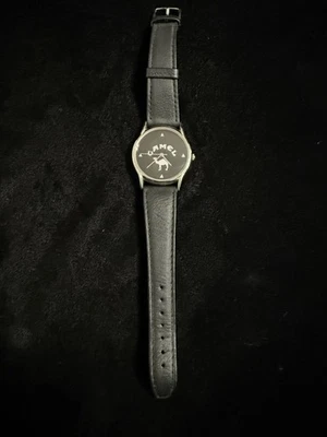 RARO Reloj de Pulsera Sweda Club Camel Joe Correa de Cuero Negro Años 90 PROMOCIONAL Foto 1 de 4