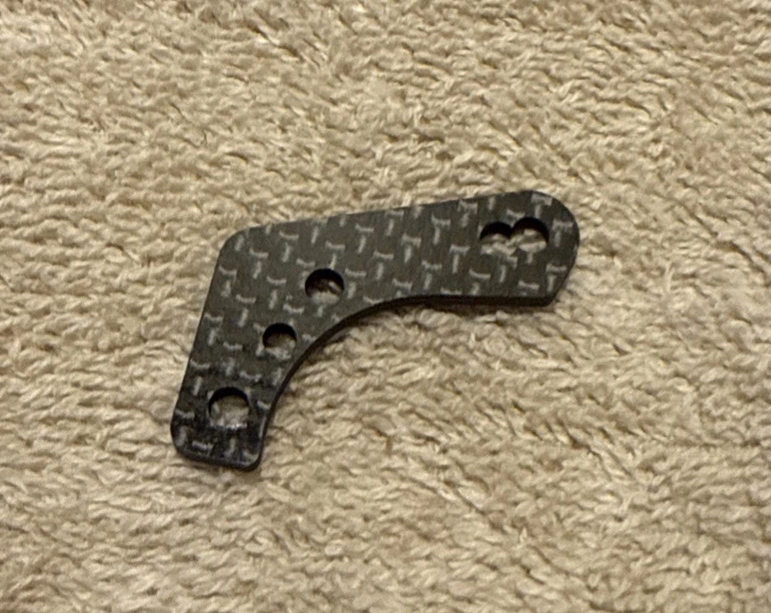 42389 Tamiya TRF104 Chassis Pitch Damper Stay - Carbon Fiber - 13404166 - Image 1 of 1
