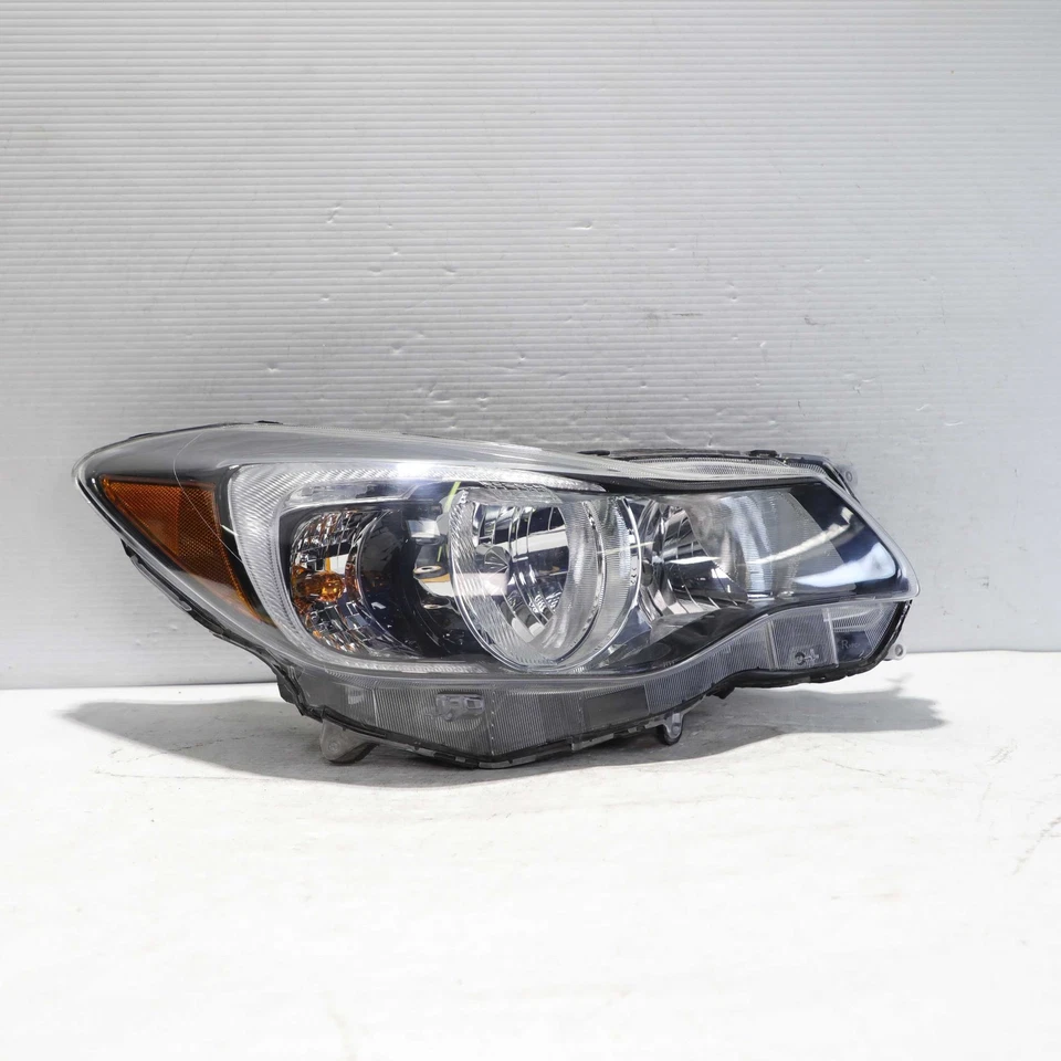 Conjunto de faros halógenos laterales derechos Subaru Crosstrek 2012-2016 OEM 84001FJ320 Foto 1 de 4