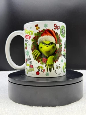 Taza de café navideña The Grinch "Hate Hate" 11 oz Foto 1 de 4