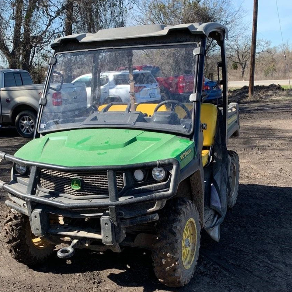 For John Deere Gator XUV 550 /550 S4 2012-2016 Anti Scratch Full Windshield Foto 1 de 4