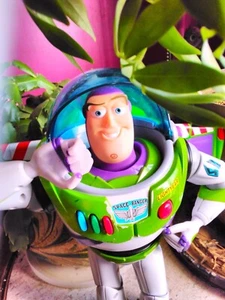 Disney Pixar Toy Story 4 Buzz Lightyear Talking Action Figure *SALE* - Picture 1 of 2