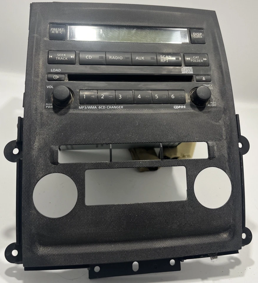 Radio Nissan Frontier 2009-2012 con bisel 281859BH4A usada OEM Foto 1 de 4