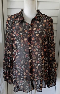 Blusa Soft Surroundings Elia marrón semi transparente floral con botones manga globo L Foto 1 de 4