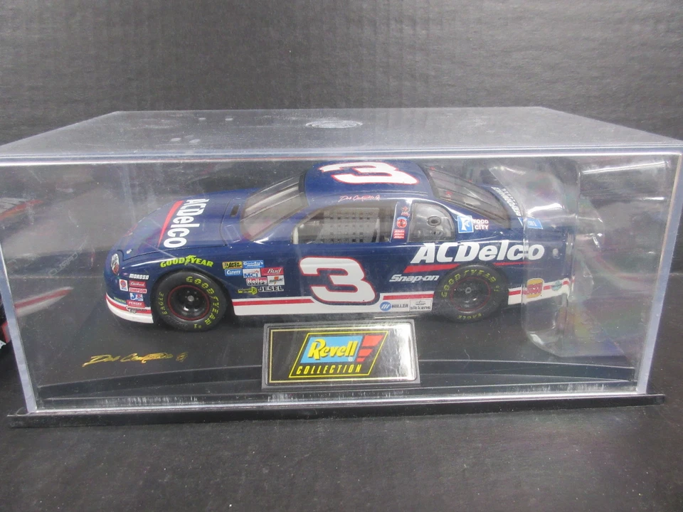 Nascar Revell Dale Earnhardt Jr. AC Delco # 3 escala 1:18  Foto 1 de 3