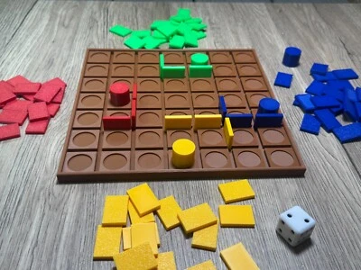 Wall Go – Strategy Board Game |  Seen in The Devil’s Plan (Netflix) Travel Size - Image 1 of 4