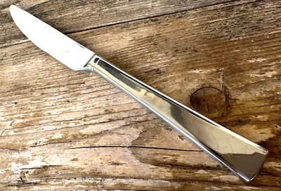 1件全新法国纯色晚餐刀Lucia Mikasa越南18/10不锈钢9 1/4宽 — 第 1/3 张图片