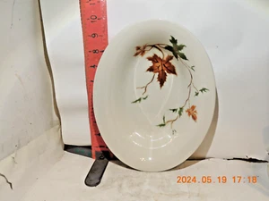 JACKSON CHINA MODERN LIVING MAPLE LEAVES DECORATED SERVING BOWL-MADE IN USA - Picture 1 of 2