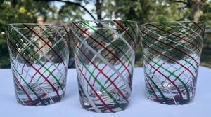3 Cajas y Barriles Como Nuevos 16 OZ Transparente Rojo Verde Remolinado Doble Gafas Antiguas - Imagen 1 de 11