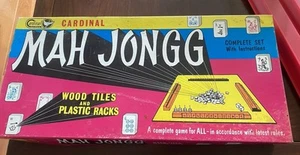 Cardinal Mahjong Mah Jongg Set 1972 complete w rule book, tokens & tiles No.140 - Picture 1 of 6