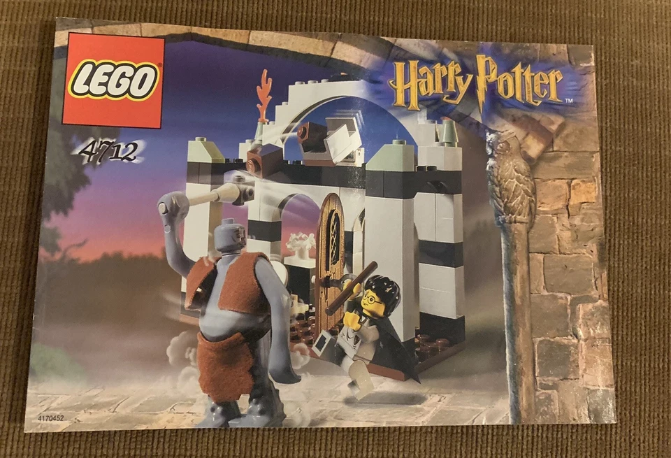 Lego Harry Potter 4712 Troll on the Loose - Image 1 of 1