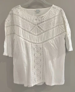NWT Sundance Catalog White Embroidered Pleated “Western Travels Top” size S $98 - Picture 1 of 7