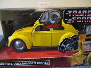 JADA 2025 HOLLYWOOD RIDES 1/32nd, TRANSFORMERS 40 YEARS, BUMBLEBEE VW BEETLE - Picture 1 of 4