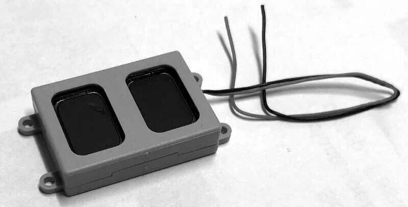 BOWSER LOW HEIGHT SPEAKERS, CUBE SPEAKERS WIRE PLUG #1294~NEW - Image 1 of 1