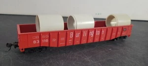 BA01 HO Scale Train Car GONDOLA WITH TUBES BURLINGTON 83116 KNUCKLERS - Picture 1 of 1