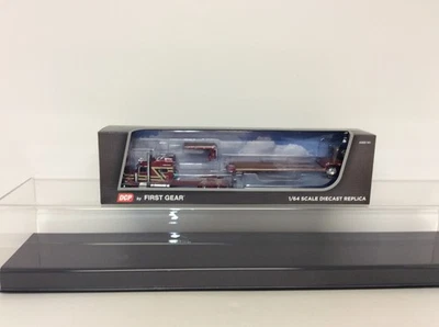 DCP Peterbilt 389 70" Sleeper w/ Lowboy Trailer w/flip axle  New in Box #60-1304 - Image 1 of 3