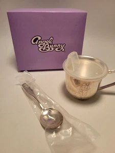 Mattel Inc Angel Bunny tazza e cucchiaio Sippy placcato argento 1984 - Foto 1 di 8