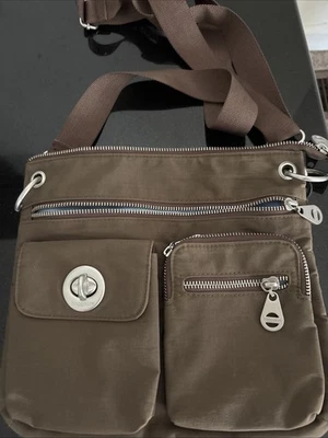 Pocket Book - Image 1 of 4