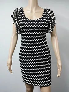 NEW - Guess - Short Sleeve Knee Length Knit Cocktail Dress - Size 6 - Black $138 - Picture 1 of 3