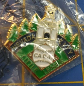 Nevada City CA D-11 Little League Baseball Pin. ¡Nuevo! - Imagen 1 de 3
