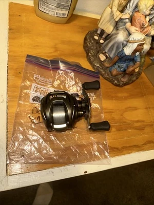 Daiwa 17 Steez SV TW 1012SV-XH Fishing Reel East/West - Image 1 of 4