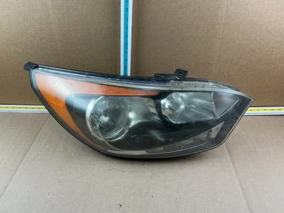 2012-2017 Kia Rio Passenger Side Headlight Assembly 114-59603BR OEM - Image 1 of 4