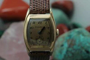 Vintage Original Rose Gold Tone Bulova Hand Wind Men's Wrist Watch Running - Picture 1 of 9
