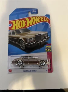 Cadillac Sevilla 1982 Hot Wheels *2023* - Imagen 1 de 6