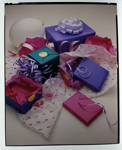 1980s Art 8x10" Color Transparency Slide Gifts Wrapping Paper Balloon - Picture 1 of 1
