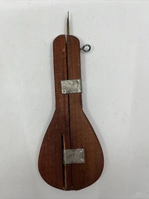 Antique Primitive￼ Wooden Rug Hooking Shuttle Tool w/ Needle 7” - Image 1 of 4