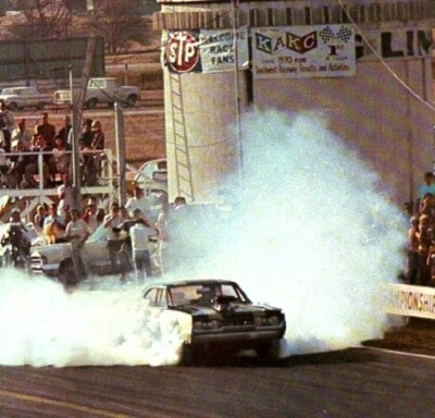 JOE SCHUBECK HURST HAIRY OLDS DUAL ENGINE 4 WHEEL DRIVE NHRA DRAG CAR MINT LOOSE - Image 1 of 3