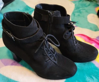 Mujer Negro Gamuza Botín Tacón Hebilla Correa Talla 9 Ana Fawn Vestido Zapato Foto 1 de 4